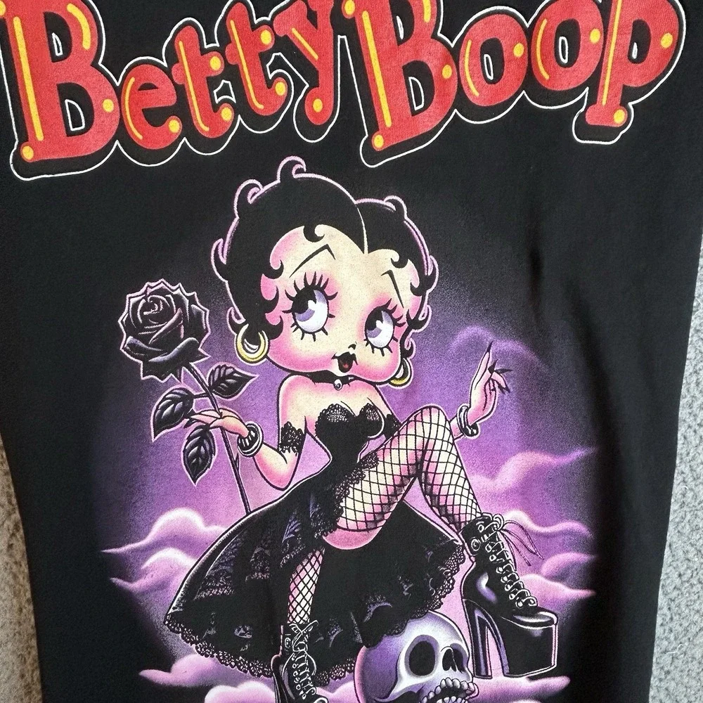 Betty Boop T Shirt Womens Size Small Graphic Print Goth Girl Emo Betty Skull - Picture 3 of 6
